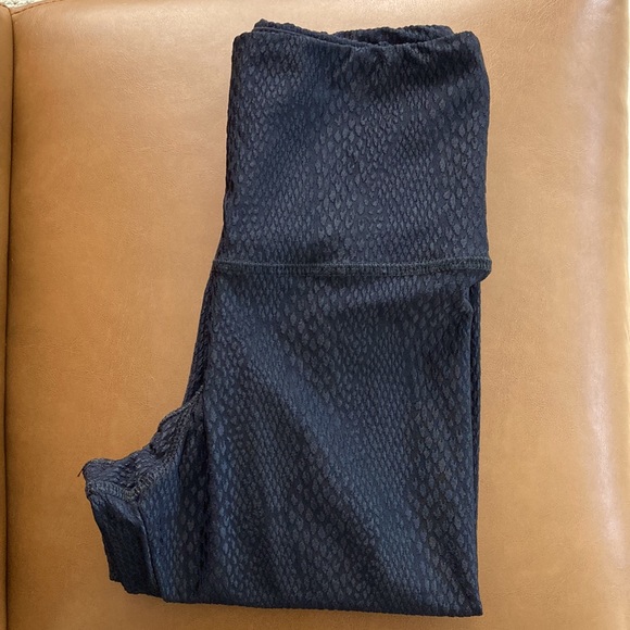 Black Leggings - Picture 1 of 3